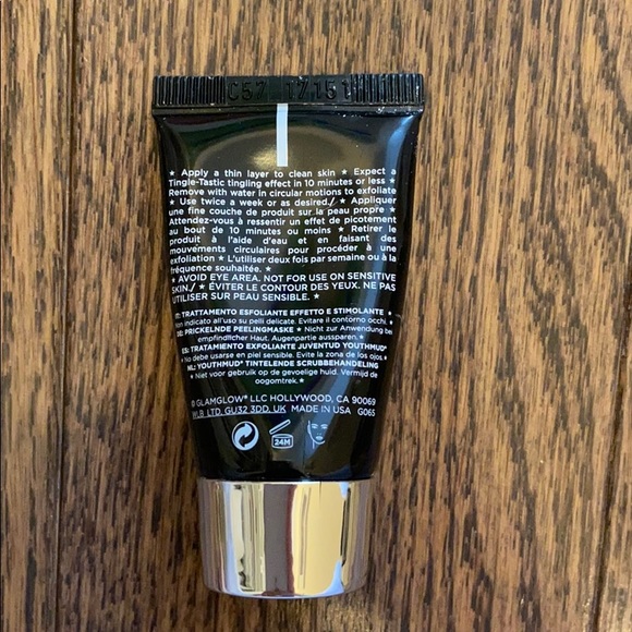 GlamGlow youthmud exfoliating mask - Picture 2 of 3